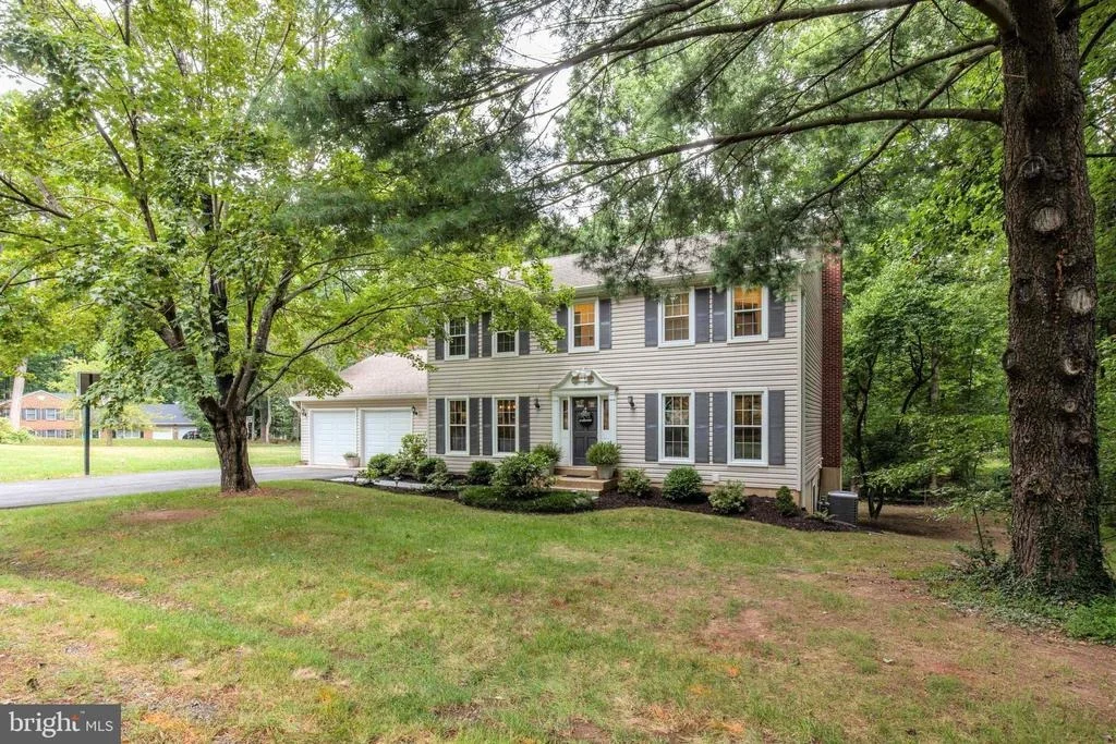 Photo of 11204 CRANBROOK LANE