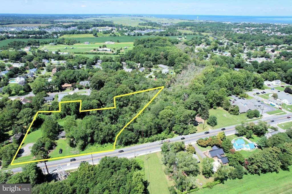 Photo of 1401 SAVANNAH ROAD
