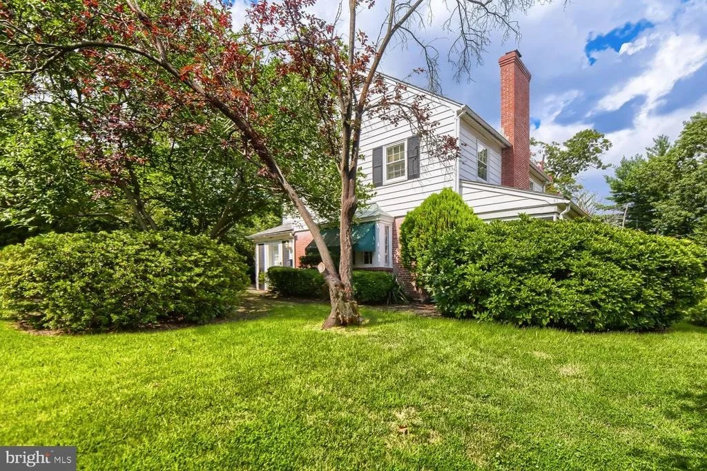 Photo of 1218 SOUTHVIEW ROAD