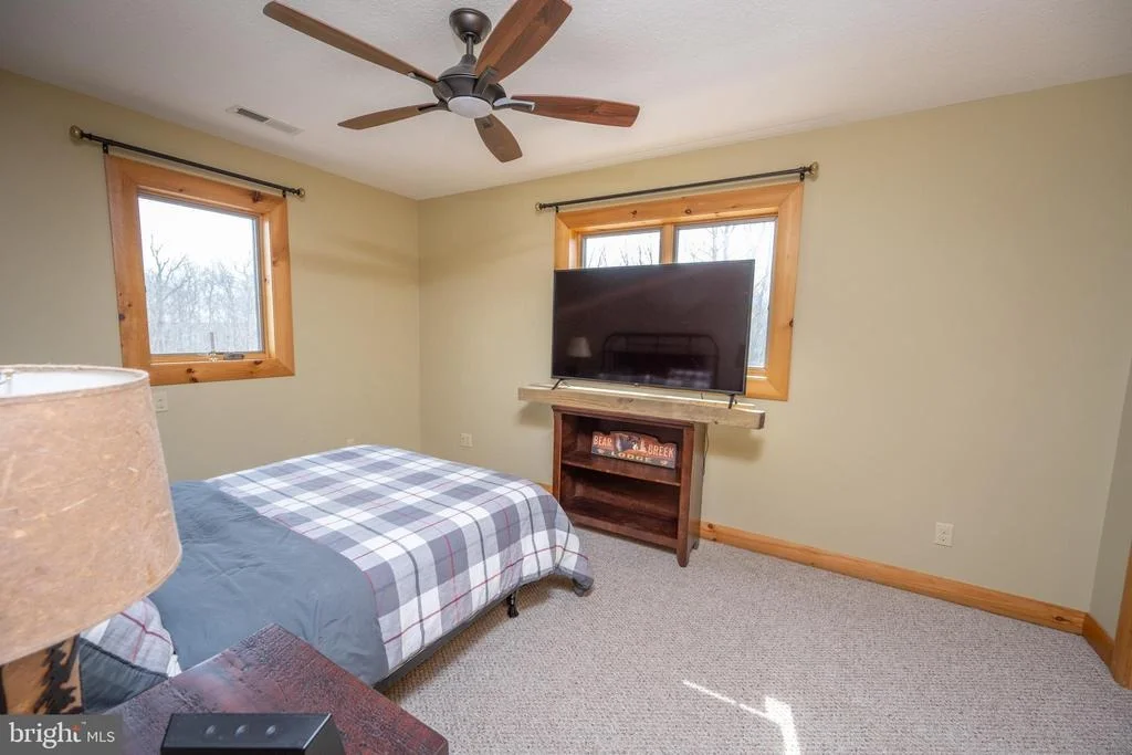 Photo of 276 SUNDANCE WAY