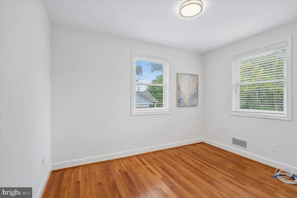 Photo of 4909 BANGOR DRIVE