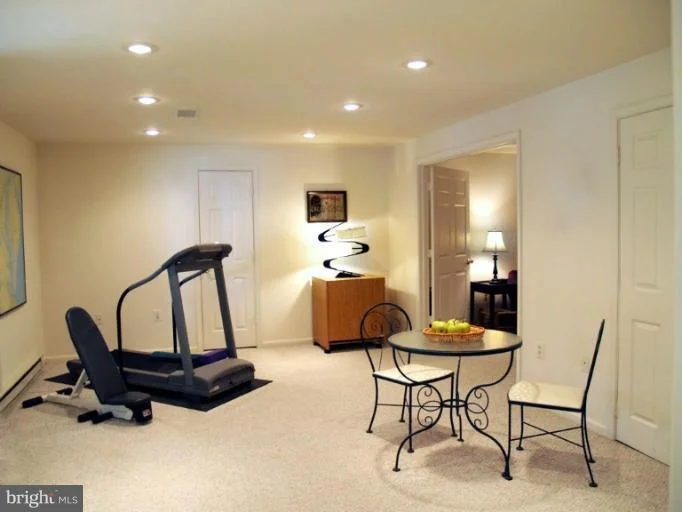 Photo of 43673 SUMMERWOOD CIRCLE