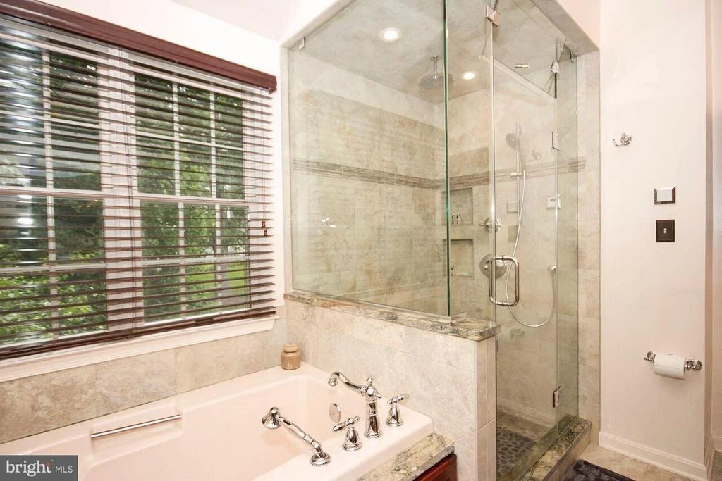 Photo of 9711 POLISHED STONE