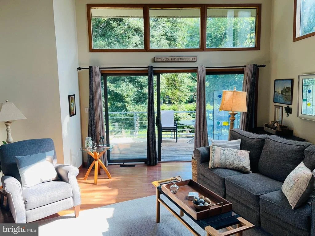 Photo of 31057 EDGEWATER DRIVE