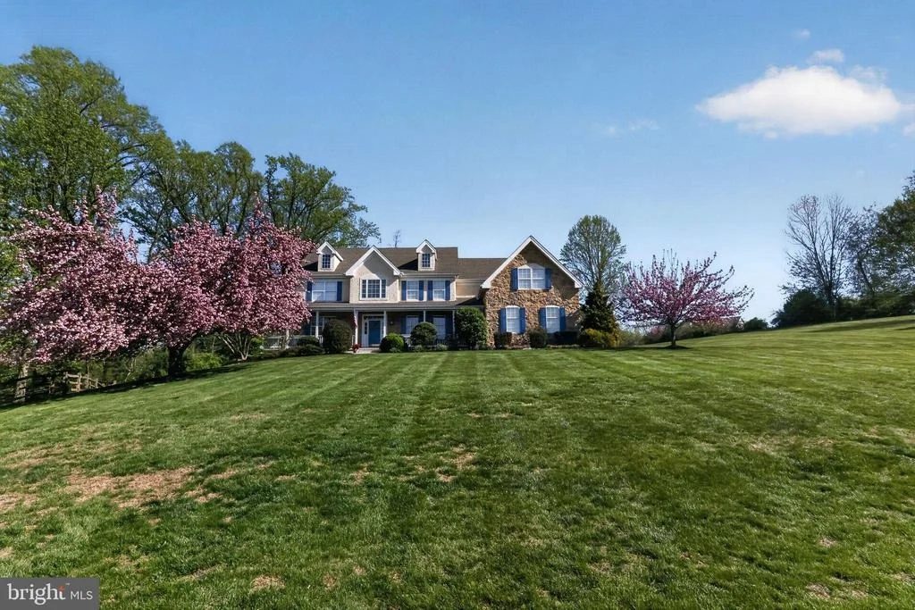 Photo of 116 WATERFALL LANE