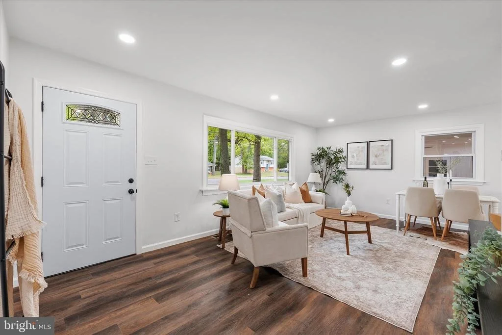 Photo of 1511 LONG POINT ROAD