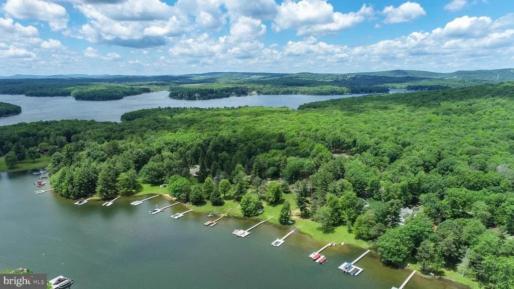 Photo of 507 SHORELINE DRIVE