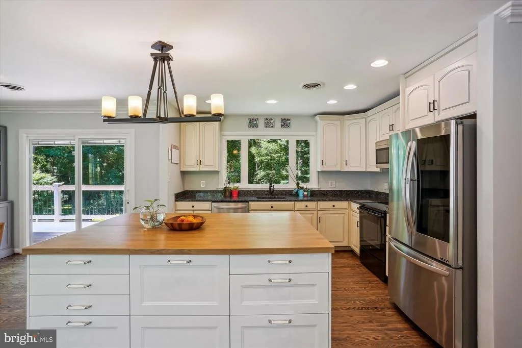 Photo of 11816 LONGDRAFT COURT
