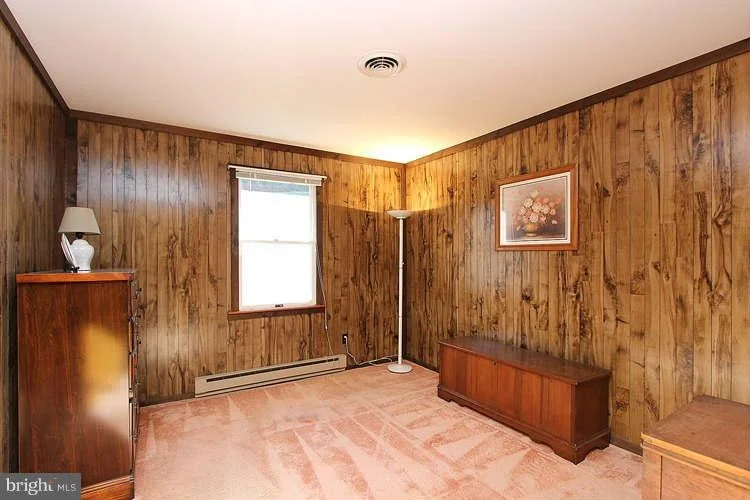 Photo of 6041 OLD BOHN ROAD