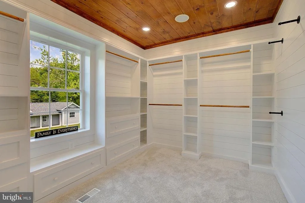 Photo of 2393 GARRITY ROAD
