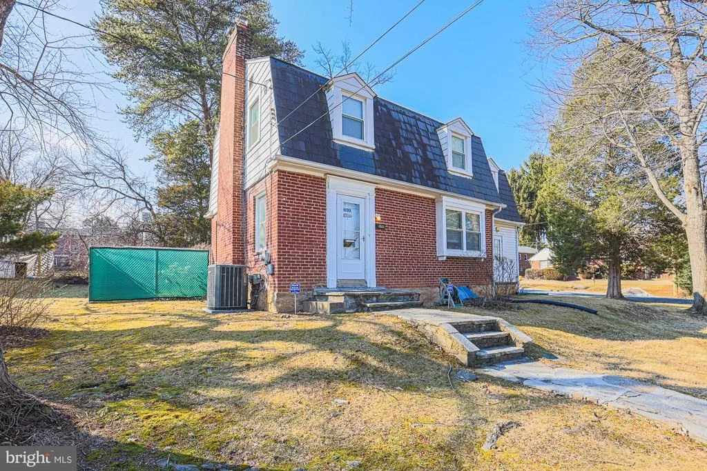 Photo of 2600 TANEY ROAD