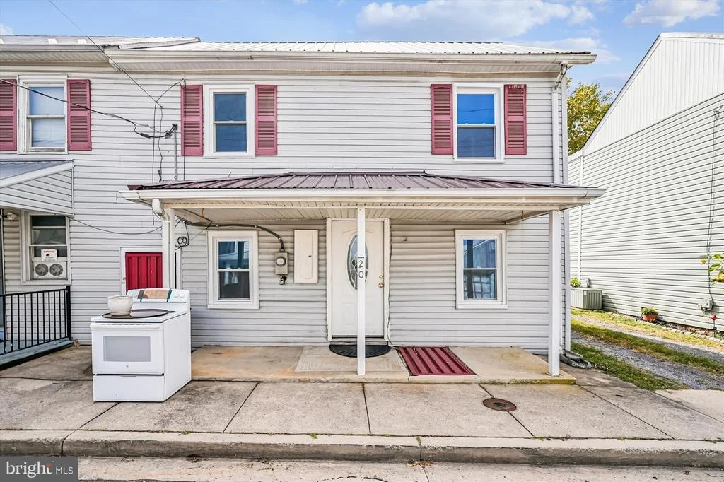 Photo of 20 MARTIN STREET