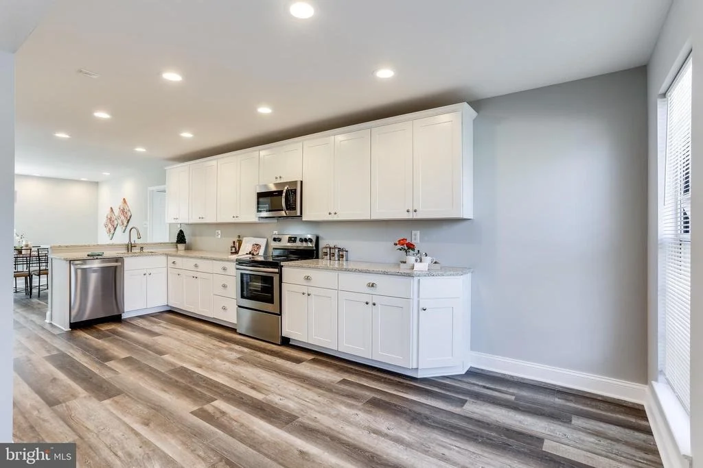 Photo of 8635 STONECUTTER ROAD