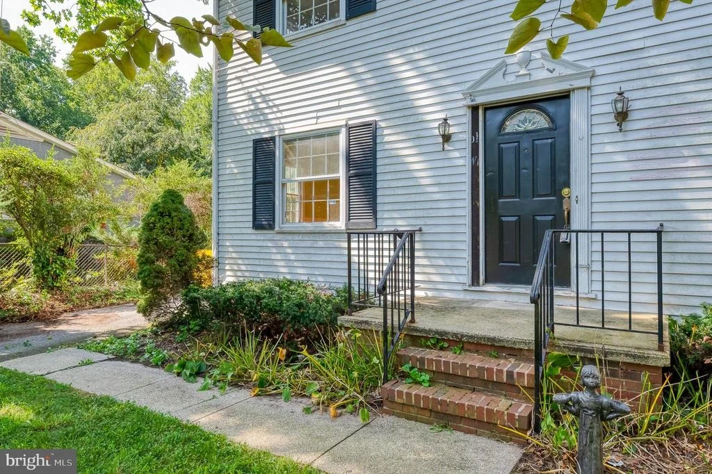 Photo of 318 BEACH DRIVE
