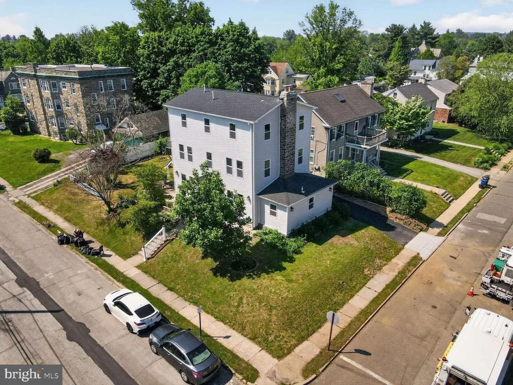 Photo of 270 WAYNE AVENUE