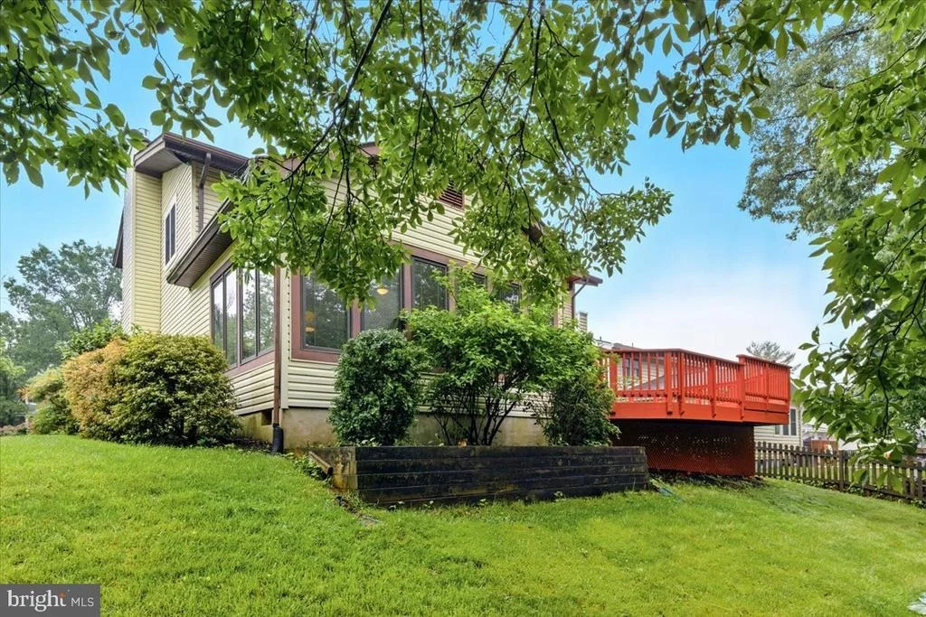 Photo of 123 EVERGREEN STREET