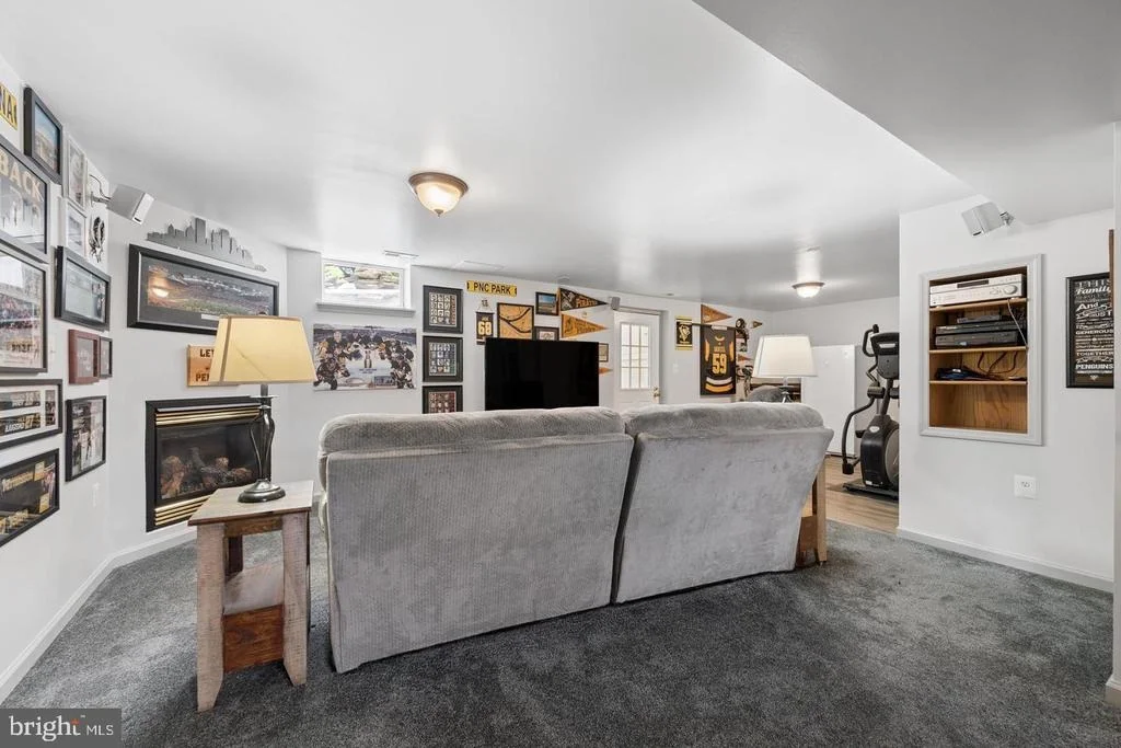 Photo of 3355 WESTPORT DRIVE