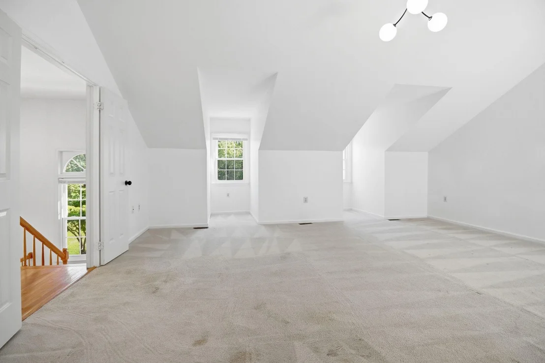 Photo of 124 ENGLEFIELD DRIVE
