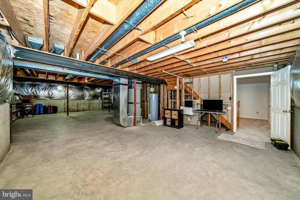 Photo of 2447 MERCHANT STREET