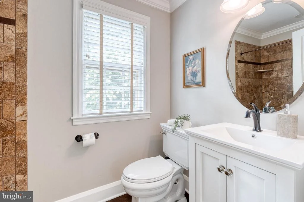 Photo of 336 BROADMOOR ROAD