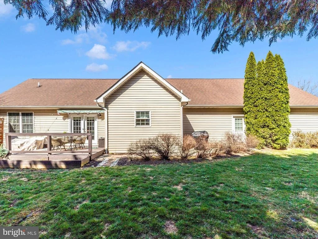 Photo of 84 GORDON DRIVE