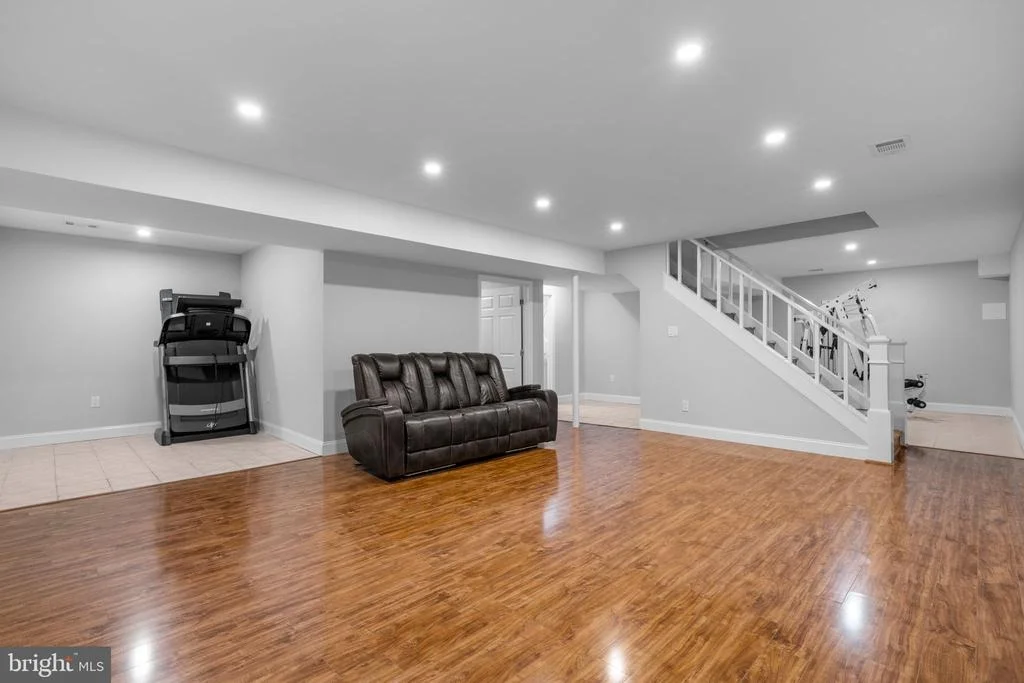 Photo of 14221 NORTHWYN DRIVE