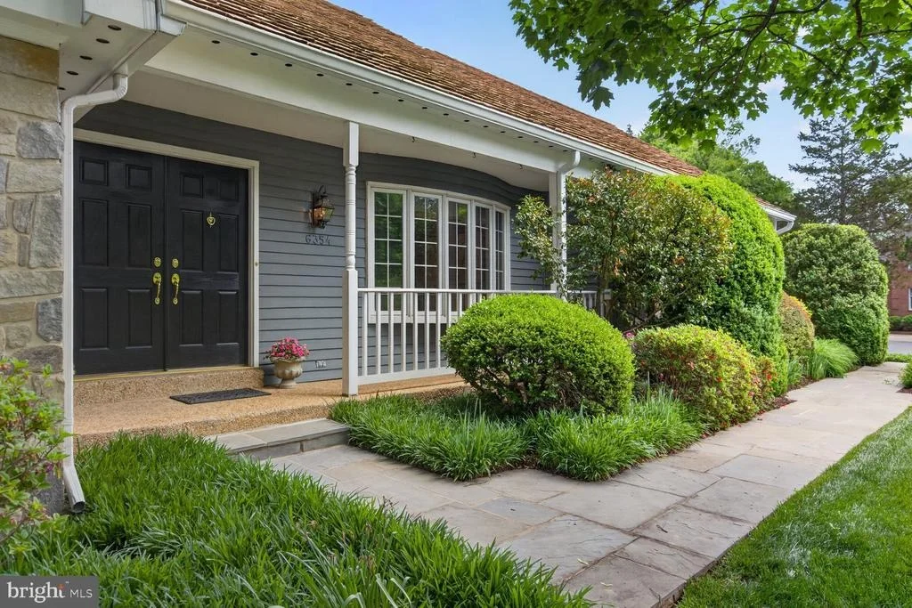 Photo of 6354 CHOWNING PLACE