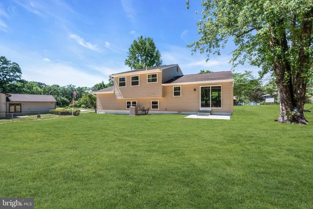 Photo of 143 OAK PINES BOULEVARD