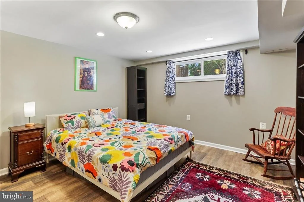 Photo of 1504 CREST ROAD
