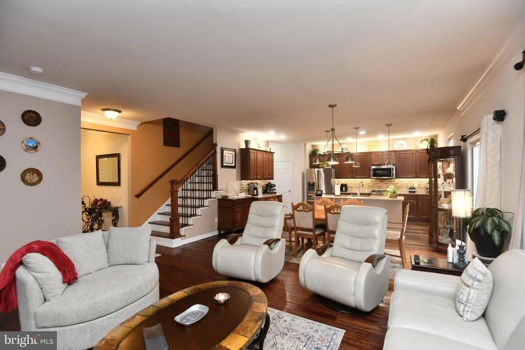 Photo of 881 SHADOWS DRIVE