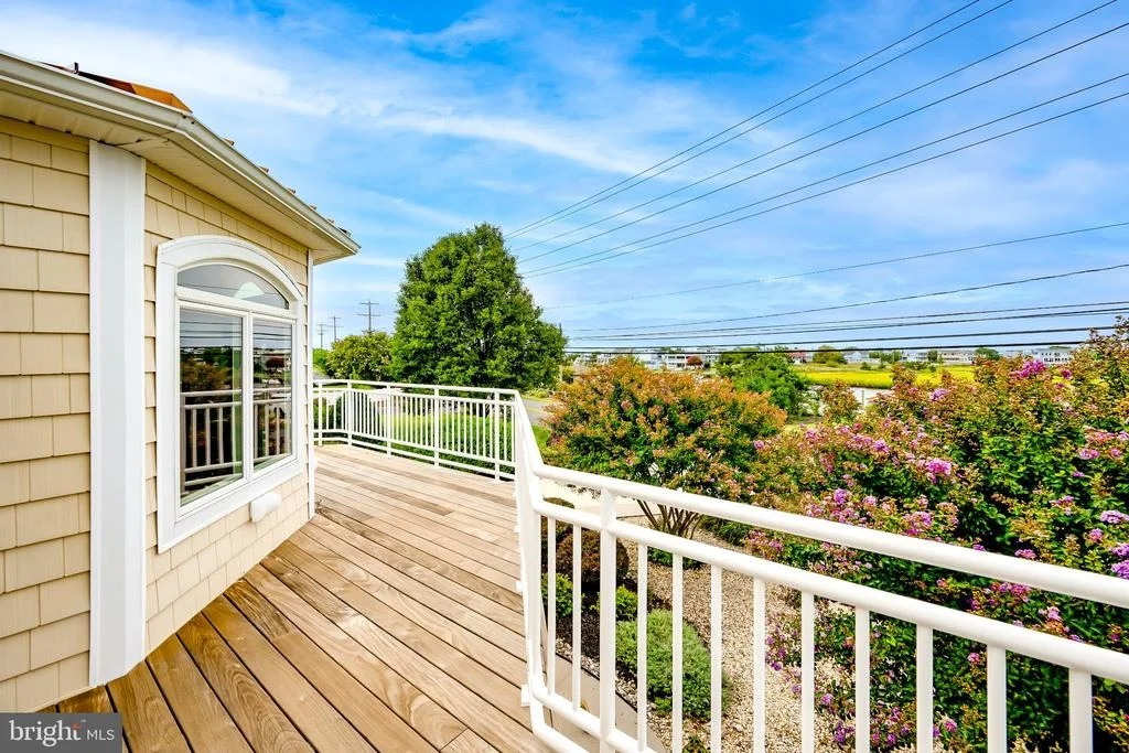 Photo of 632 PILOTTOWN ROAD