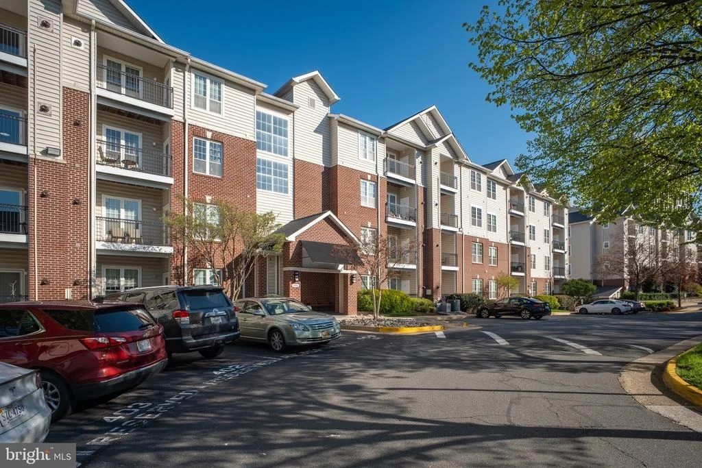 Photo of Unit 3108 at 1591 SPRING GATE DRIVE