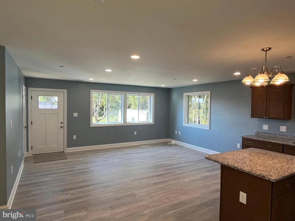 Photo of 11037 BOTTOM ROAD