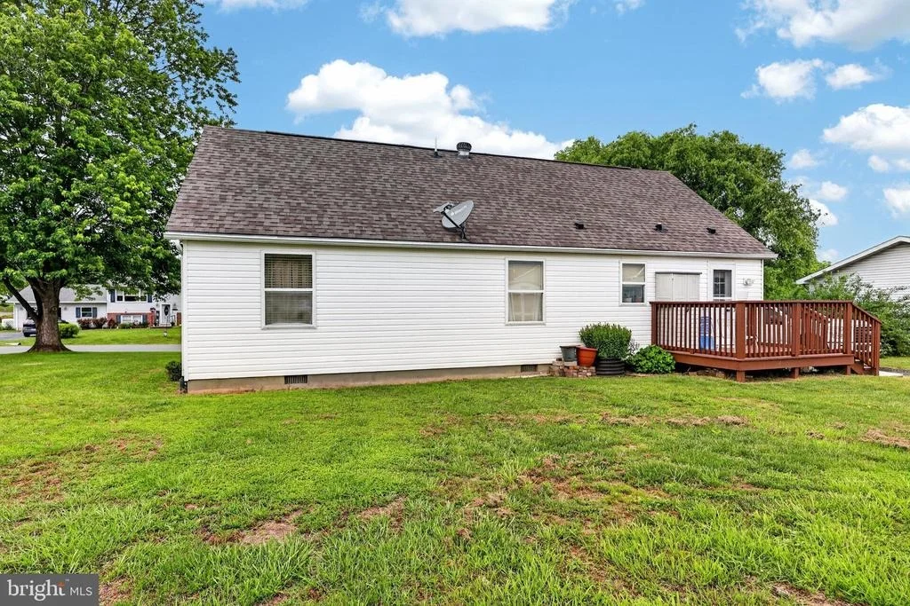 Photo of 5821 ROBIN STREET