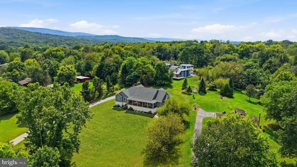 Photo of 295 KING LEAR DRIVE