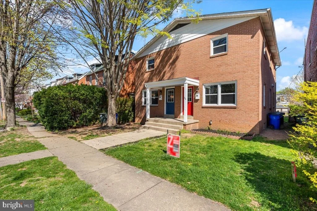 Photo of 704 TRAIL AVE