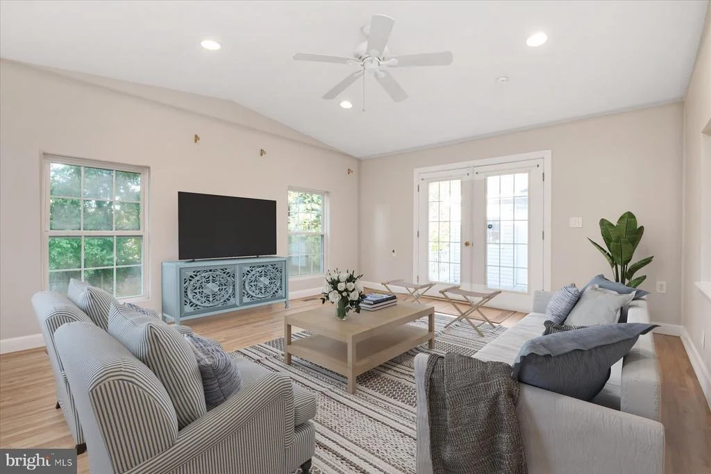 Photo of 720 HYDE PARK DRIVE