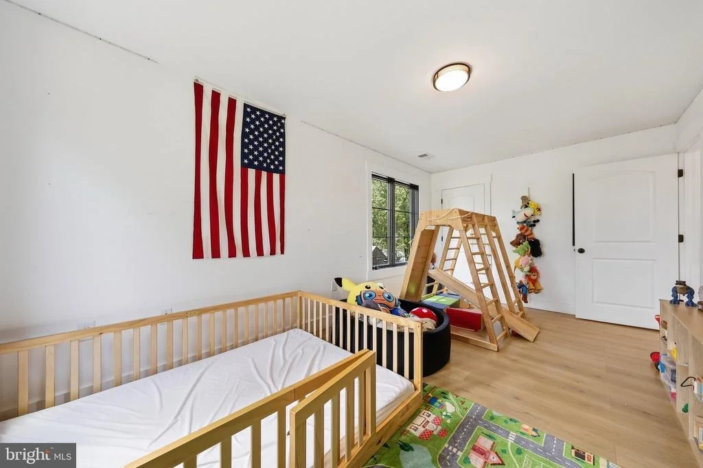 Photo of 10814 POWELL ROAD