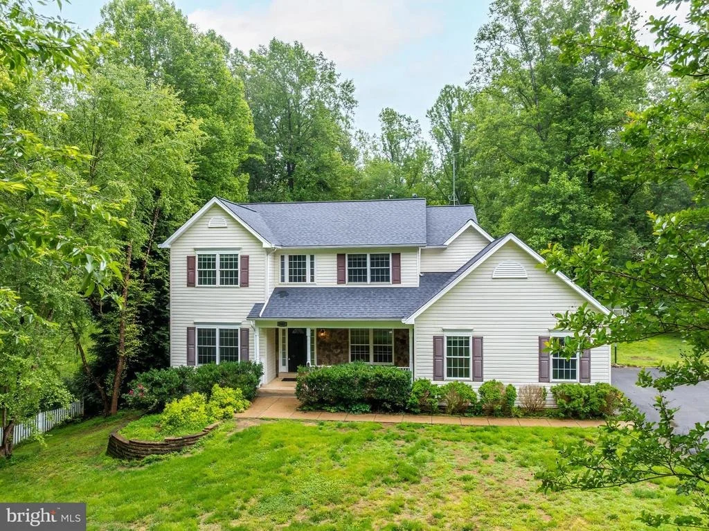 Photo of 9085 GROUNDHOG LANE