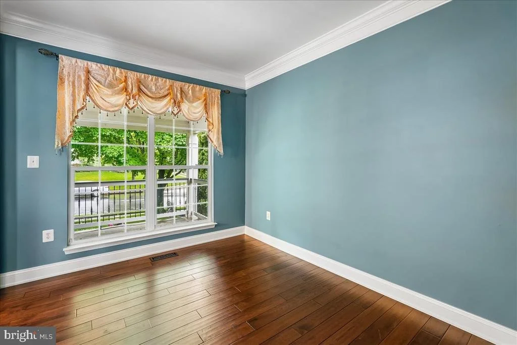 Photo of 320 N CONSTITUTION WAY