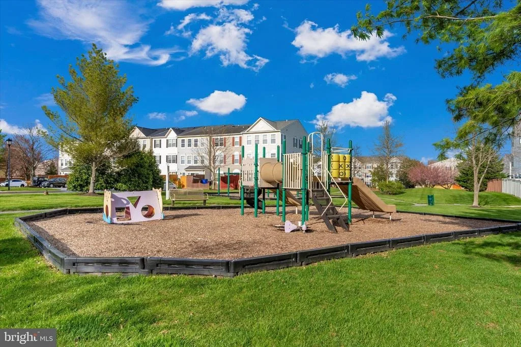 Photo of 5005 SAINT SIMON COURT