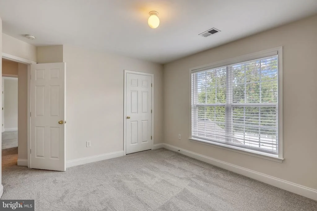 Photo of 9610 MASON LANE