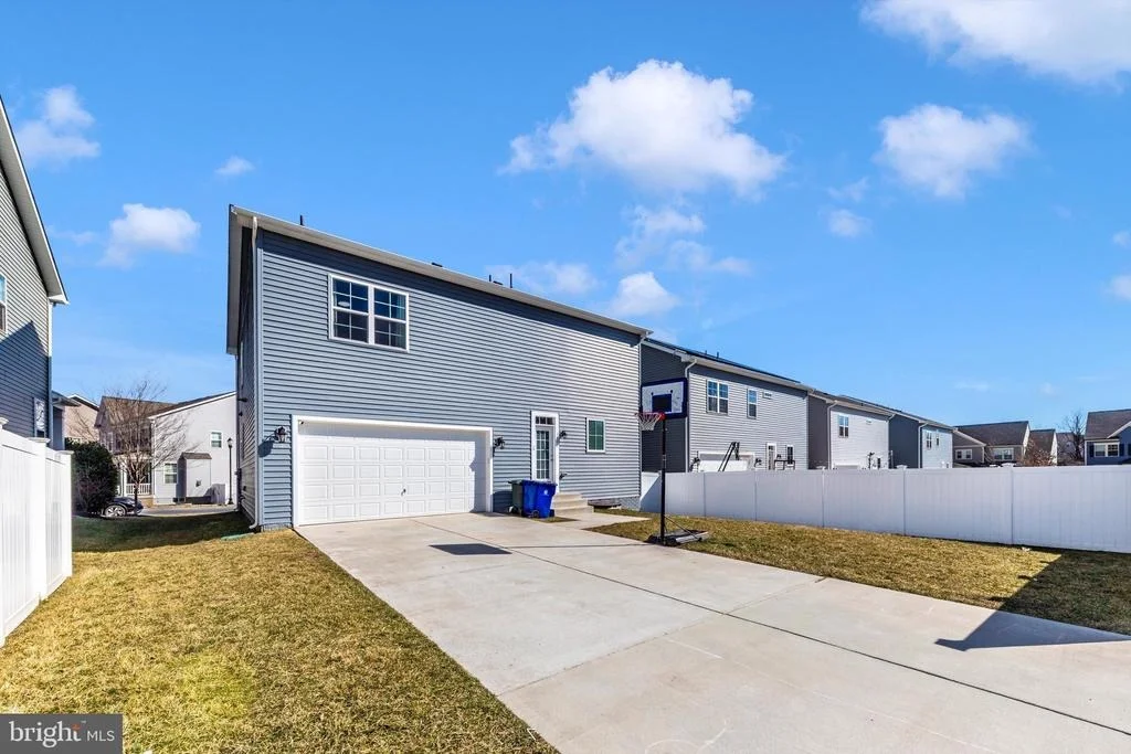 Photo of 1807 FAIRWAY LANE