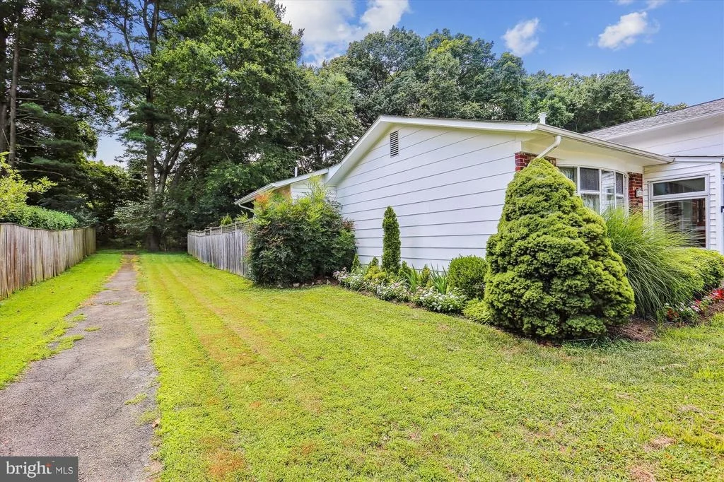 Photo of 4010 DELANCY DRIVE