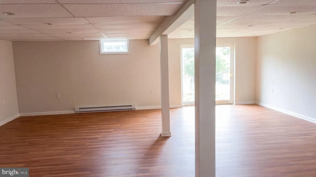 Photo of 1673 BROAD LANE