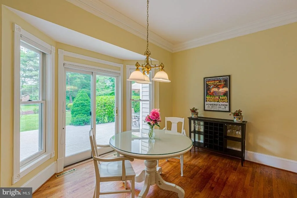 Photo of 6504 GRIFFITH ROAD