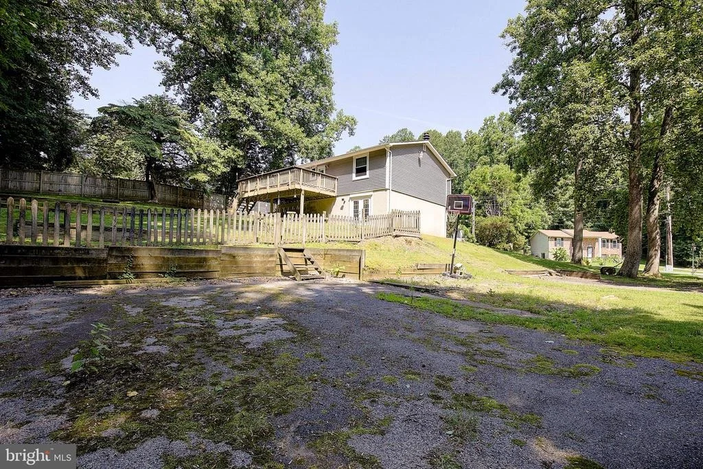 Photo of 4123 CASSELL BOULEVARD