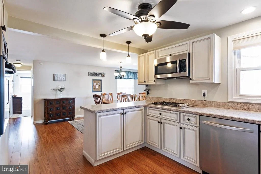 Photo of 1310 BROOK ROAD