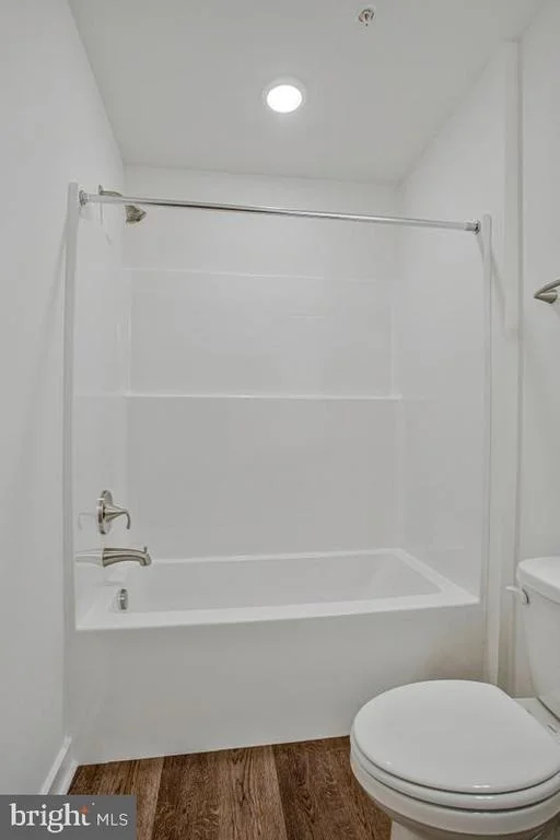 Photo of 721 NOLLMEYER ROAD