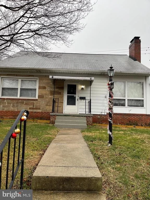 Photo of 404 BIGGS AVENUE